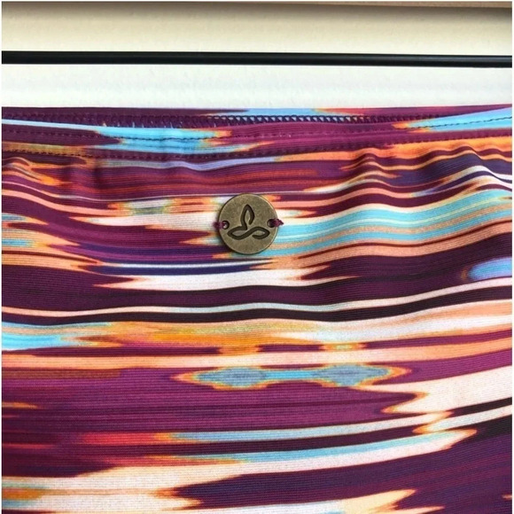 New prAna Kala Bikini Bottom AZALEA RAINBLUR Swimwear
UPF 50+ swim suit swimsuit - Picture 8 of 13